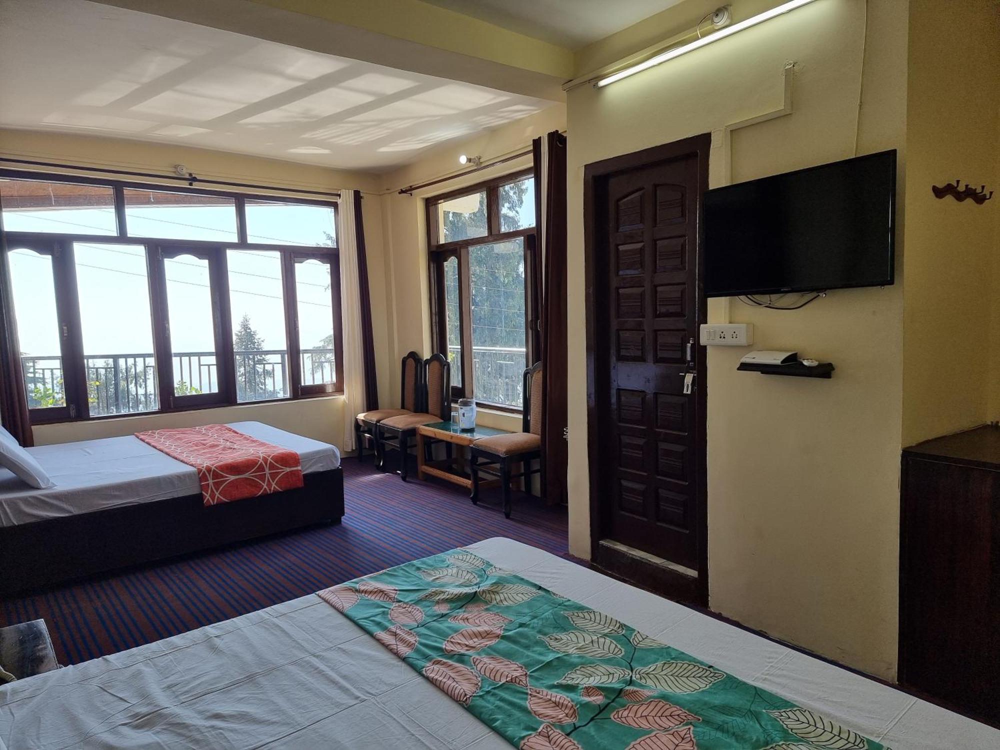 Forest Vibes Kalatop-Rooms And Restaurant ดัลเฮาซี ภายนอก รูปภาพ