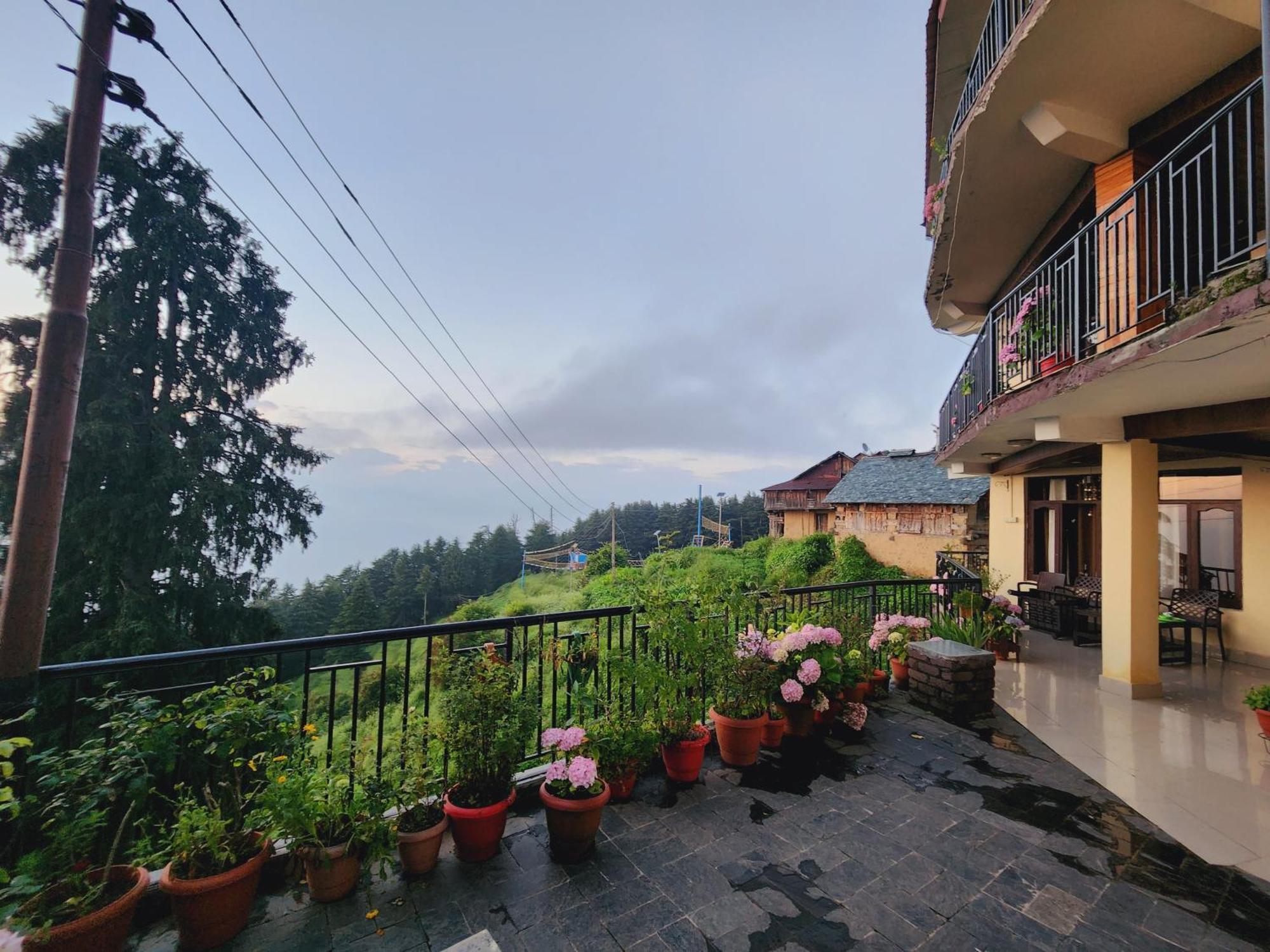 Forest Vibes Kalatop-Rooms And Restaurant ดัลเฮาซี ภายนอก รูปภาพ