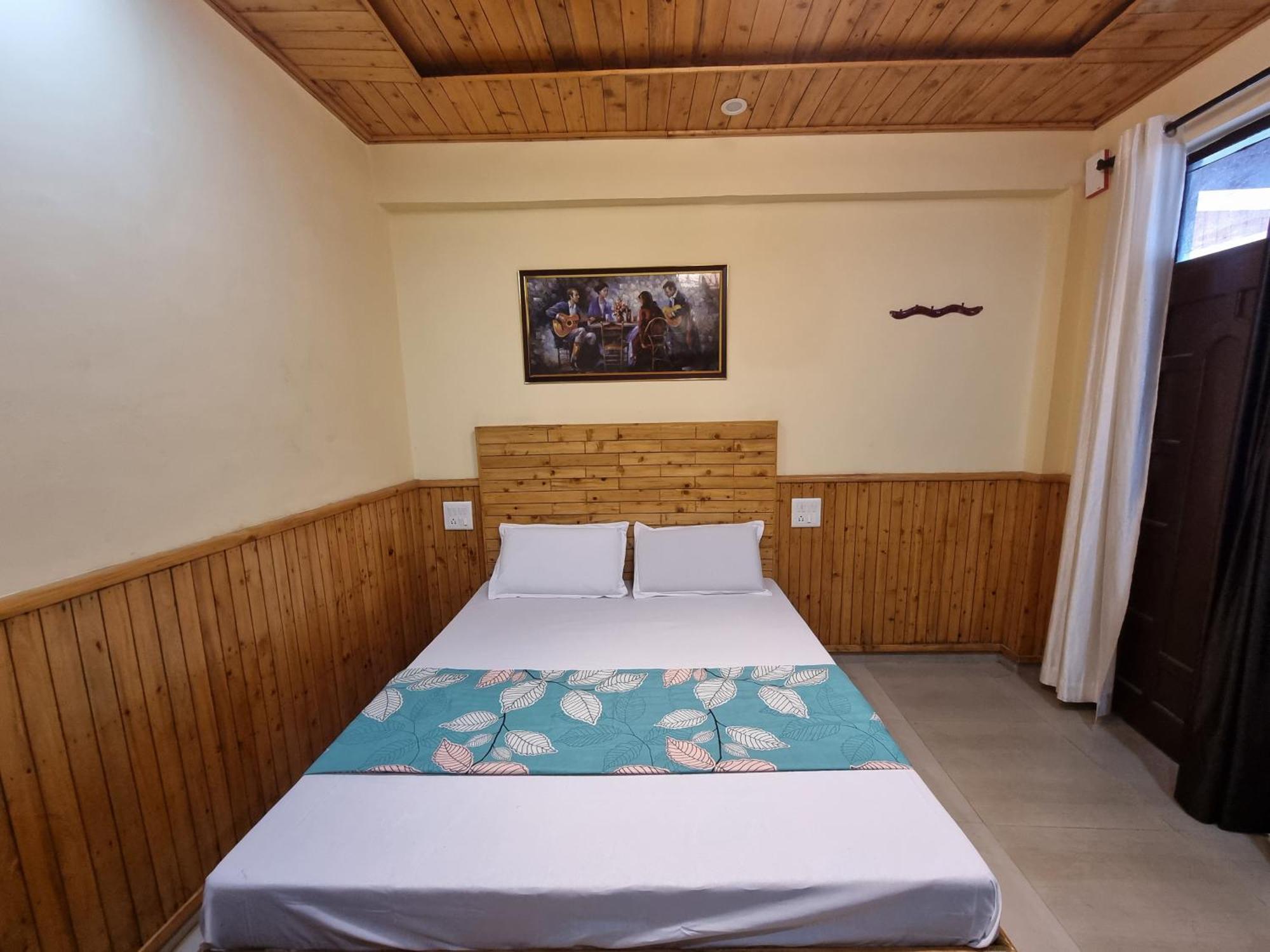 Forest Vibes Kalatop-Rooms And Restaurant ดัลเฮาซี ภายนอก รูปภาพ