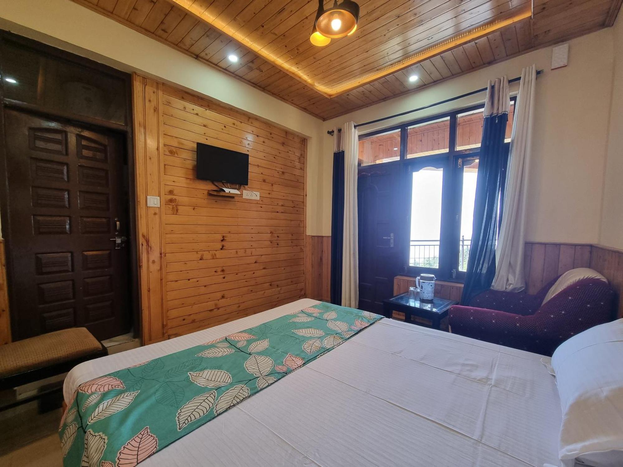 Forest Vibes Kalatop-Rooms And Restaurant ดัลเฮาซี ภายนอก รูปภาพ